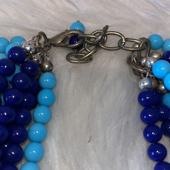 Beautiful blue glass bead chunky multi strand statement necklace/bracelet set - Picture 4 of 13